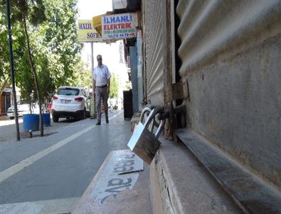 Silvan'da Kepenkler Açılmadı