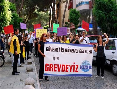 Salihli’de Kesk, Gezi Parkı Olayları Nedeniyle İş Bırakma Eylemi Gerçekleştirdi