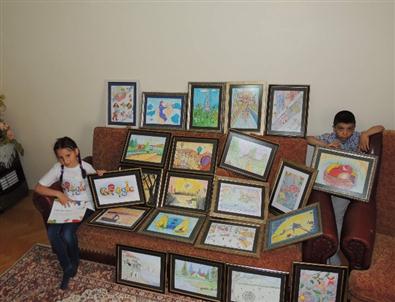 10 Yaşında 60 Tablodan Oluşan Sergi Açtı