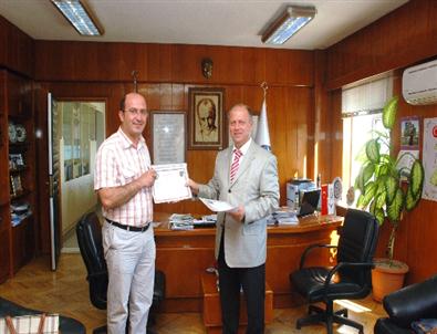 Gediz'in Tanıtımına Katkı Sağlayan Yönetici ve Çalışanlara Belge