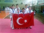 Edirne Belediye Spor Tekvandocuları Yunanistan’dan 5 Altın 1 Gümüşle Döndü