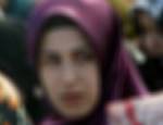 BUGÜN GAZETESI - Eylemciler metroda başörtülü kıza saldırdı!