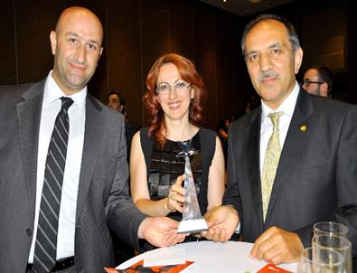 Bursagaz'ın Sosyal Sorumluluk Projesine Ödül