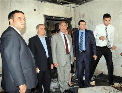 Ertuğrul Günay'dan Yanan Parti Binaları Açıklaması