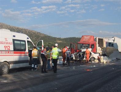 Kütahya'daki Trafik Kazasında Ölü Sayısı 5'e Yükseldi
