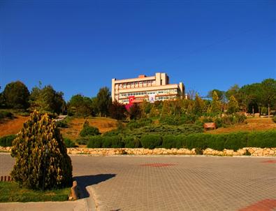 ÇOMÜ’ye Yeni Program