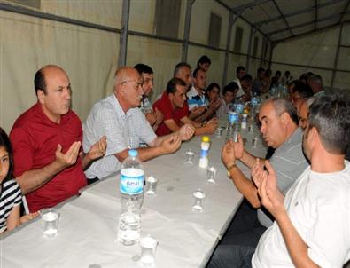 Belediye Çadırında İlk İftar