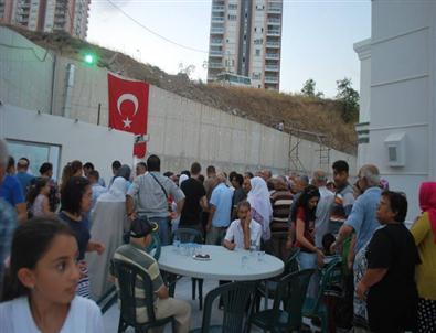 Çiğli'nin En Görkemli Camisinde İftar...