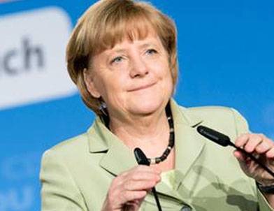 Merkel'den 'dinleme'ye destek