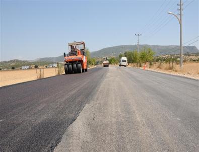 Büyükşehir’den Bademağacı’na Asfalt
