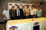 BASKETBOL KULÜBÜ - Royal Halı Gaziantep Basketbol Takımı Serkan Erdoğan'ı Renklerine Bağladı