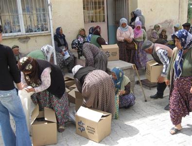 Ayhan Şahenk Vakfı Ramazan Yardımları Devam Ediyor