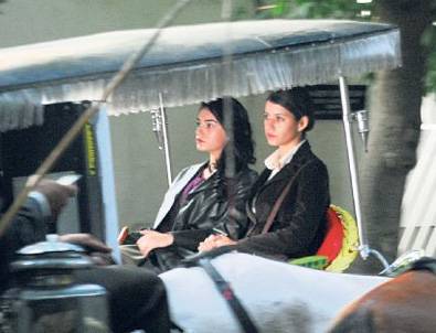 Beren Saat Görüntülendi