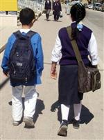 DEVAMSIZLIK - Edremit’te Polis Öğrenci El Ele