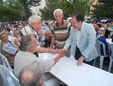 Ak Parti’den İftar Programı