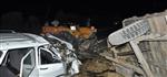 ZİNCİRLEME KAZA - Balıkesir'de Zincirleme Trafik Kazası: 1 Ölü, 12 Yaralı