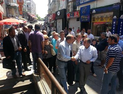 Chp'li Gürsel Tekin: 'taksim'de Esnafı Kullanmak İstediler'