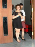 Ünlü Oyuncu, Gazetecileri Görünce Şok Oldu