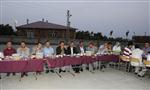 Ahenk ve Ahed'den İftar Yemeği