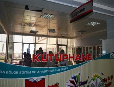 Hastalar İçin Kütüphane Kuruldu