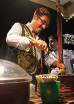 TATLANDIRICI - Macunda Osmanlı Geleneğini Uyguluyorlar