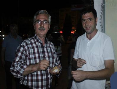 Belediyeden İftardan Sonra Helva