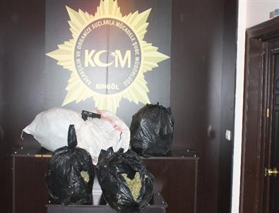 Bingöl'de 24 Kilo Esrar Ele Geçirildi
