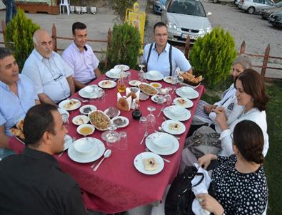 Kayseri Bedensel Engelliler Spor Kulübü ve Destekçileri İftarda Buluştu