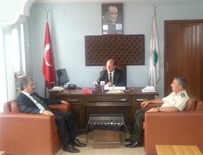 Vali Çınar Hasankadı Beldesini Ziyaret Etti