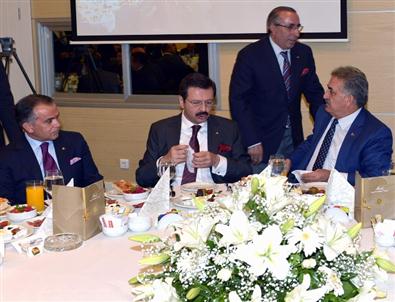 365 Oda ve Borsa Başkanı İftarda Buluştu