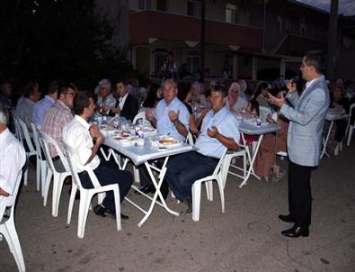 Çan’da Mahalleliden İftar Yemeği