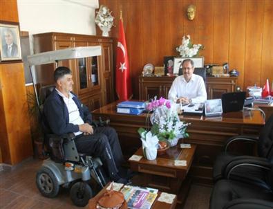 Engelli Vatandaş’tan Kaymakama Teşekkür Ziyareti