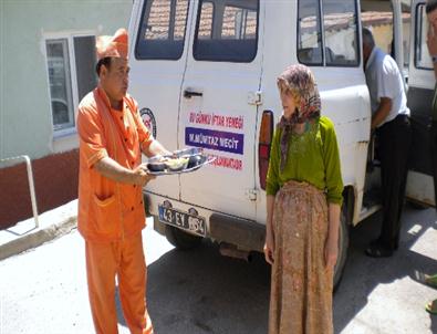 Gediz'de 483 Aileye 150'şer Lira Nakdi Gıda Yardımı Yapıldı