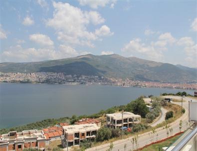 Deprem Tehdidindeki Gemlik'te Büyük Kentsel Dönüşüm 3 Bin Konut İle Başlayacak