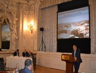 Fakıbaba, Avrupa’dan ‘en İyi Şehir’ ve ‘en İyi Başkan’ Ödülü Aldı