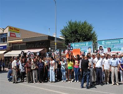 Gölbaşı İlçesinde Sivas Olayları Protesto Edildi