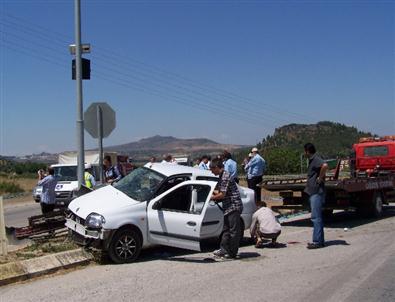Osmaniye’de Trafik Kazası: 1 Ölü, 13 Yaralı