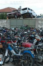 OTOPARK ÜCRETİ - Otoparklar Adeta Motosiklet Mezarlığı Gibi