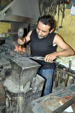 BIÇAKÇILIK - Sivas’ın Tek Kılıç Ustası