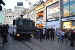 Taksim'deki Olaylar Esnafa Kepenk Kapattırdı