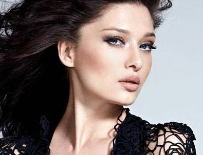 Nurgül Yeşilçay'dan 'dizi süresi' çıkışı