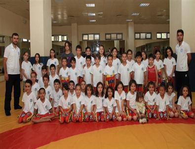 Selçuklu Spor Okullarında Eğitimler Sürüyor