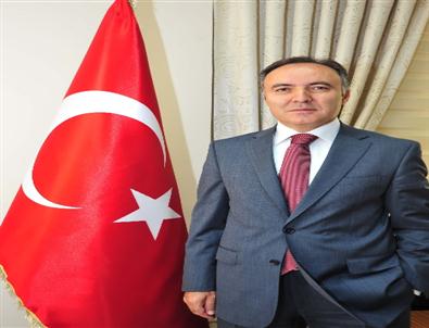 Vali Ahmet Altıparmak: