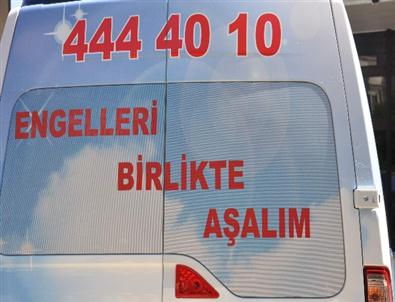Engelli Vatandaşlara Belediyeden 'Engelsiz Minibüs' Hizmeti