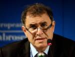NOURIEL ROUBINI - 'Zayıflayan AB pazarı Türkiye için risk!'