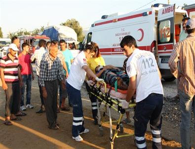 Sarıgöl’de Trafik Kazası: 5 Yaralı