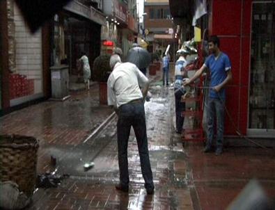 Kuyumcular Çarşısı Sular Altında Kaldı