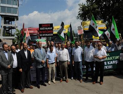 Mısır'daki Katliam Protesto Edildi, Suriye'ye 4 Yardım Tırı Gönderildi