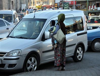 Ramamazan Ayında Dilencilere Dikkat