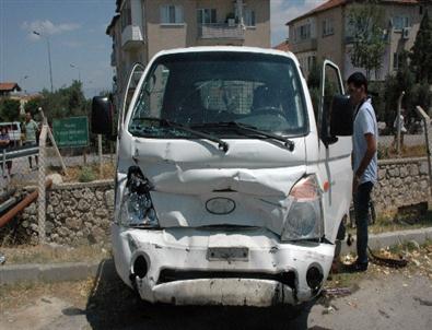 Su Kanalına Uçmaktan Tel Örgüler Kurtardı
